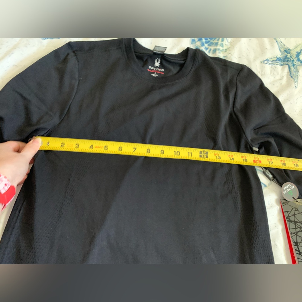 Spyder Active Long Sleeve Tee Black Size Small NWT - Picture 6 of 8
